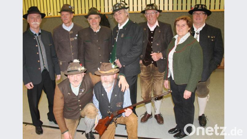 Die besten Schützen wurden bei der Siegerehrung ausgezeichnet. Bild: dl