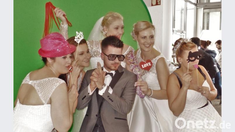 Nach Show und Laufsteg hatten die sechs Models dann auch ihren Spaß beim „Snapboxx“-Fotoshooting. Bild: jml