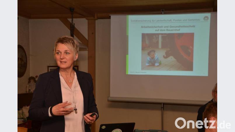 Petra Hager von der Sozialversicherung für Landwirtschaft, Forsten und Gartenbau ist die Sicherheit der Landwirte ein Herzensanliegen. Bild: dob