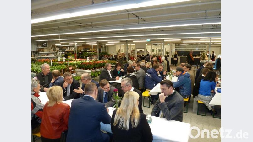 Im umgestalteten Altbau wurde das Ende der Bauzeit mit vielen Ehrengästen gefeiert. Bild: Portner