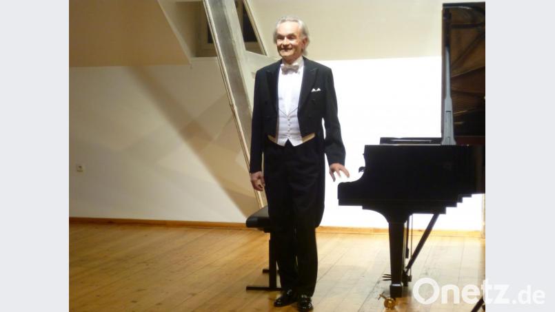 Einfühlsam interpretierte Stephan Möller Klavierwerke von Robert Schumann. Bild: Reinhold Tietz