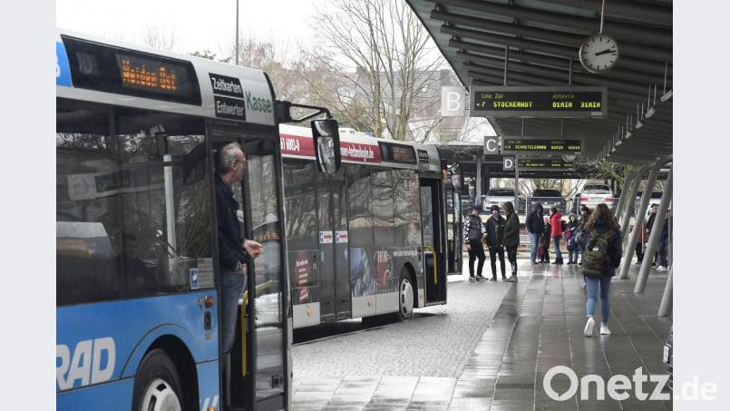 Das verbilligte Adventsticket für den Öffentlichen Personennahverkehr in Weiden wird auch in diesem Jahren wieder angeboten. Bild: Petra Hartl