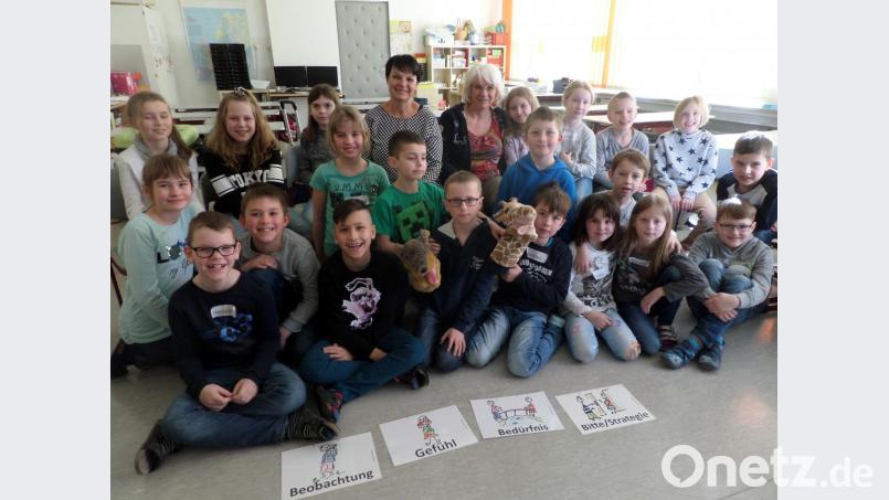 Das Konzept der Gewaltfreien Kommunikation ist aufgegangen. Die Etzenrichter Schüler haben gelernt, ihre Gefühle auszudrücken, ohne ihren Mitschülern mit Worten wehzutun. Bild: ela