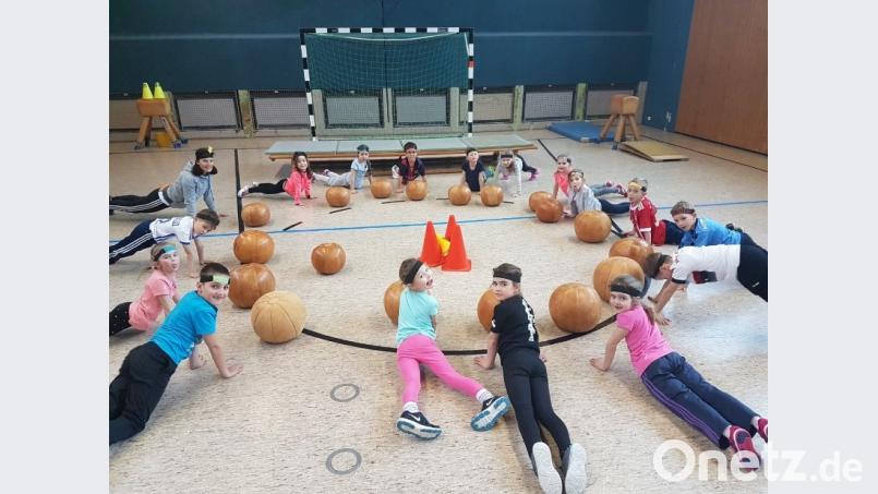 Beim Kinderturnen steht der Spaß an der Bewegung im Vordergrund. Bild: ak