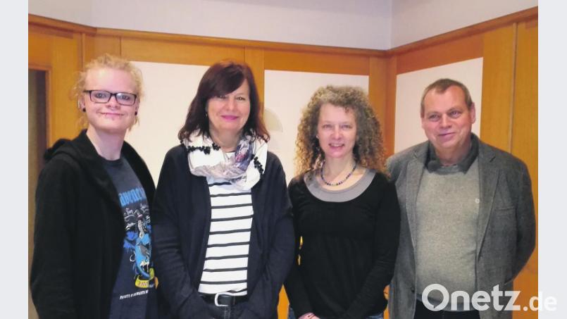 Der alte und neue Vorstand mit dem neuen Amt des Beirats, den Elias Wolf stellt. Von links Beisitzer Elias Wolf, Schriftführerin Gaby Mutzbauer, die beiden Vorsitzenden Yvonne Rösel und Karl-Heinz Herbst. Kassenwart Peter Eckert nicht im Bild. Bild: exb
