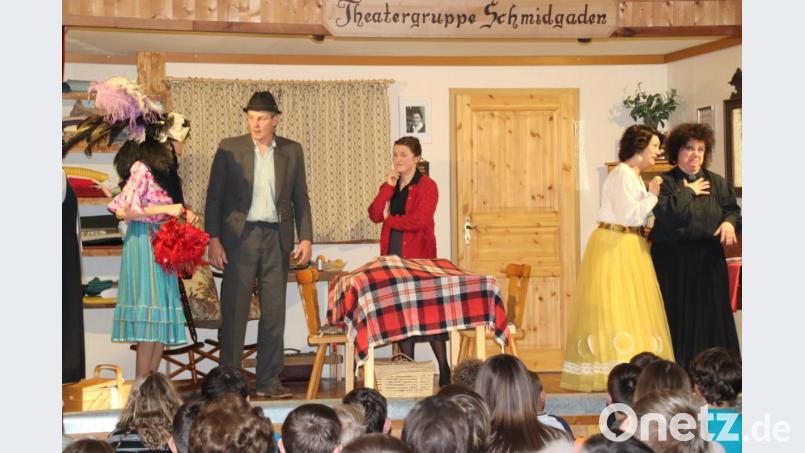 Im Dorf, da gibt es schon die komischsten Erscheinungen - nicht nur in der Stadt. Bild: ral