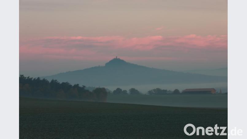 Der Himmeln nimmt ein zartes Rosa an. Bild: idu