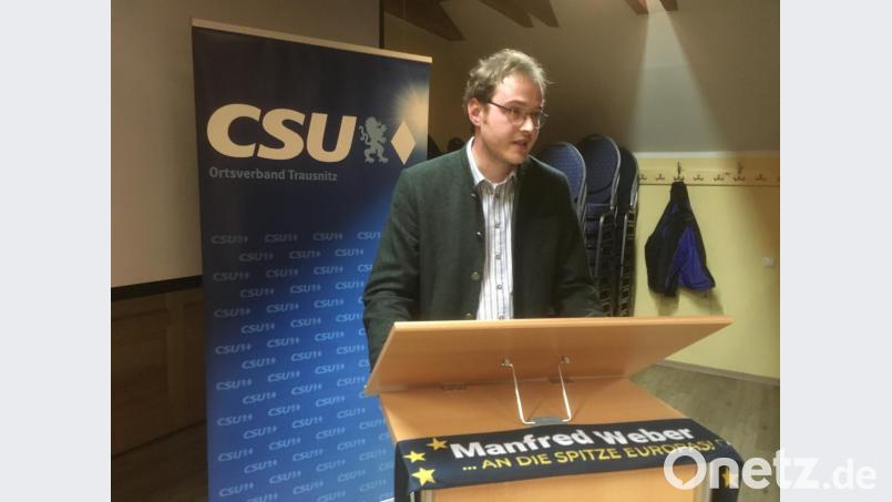 Tobias Ehrenfried sprach beim Nachaschermittwoch über die anstehende Europawahl. Bild: exb