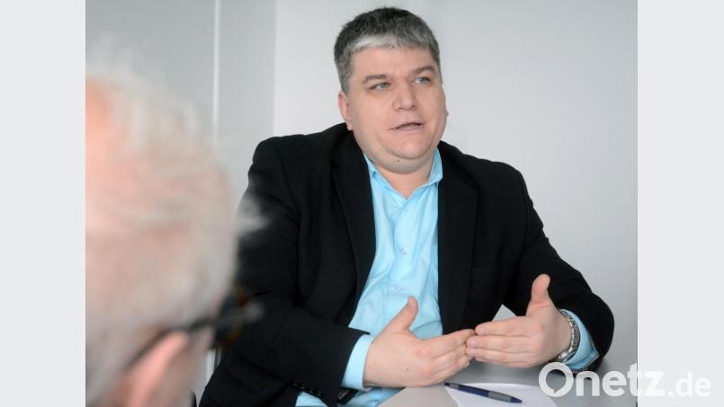 Der Bundestagsabgeordnete Stefan Schmidt (Bündnis 90/Die Grünen) beklagt die hohe Zahl an Ausnahmen von den Schießzeiten für die US-Armee. Bild: Gabi Schönberger