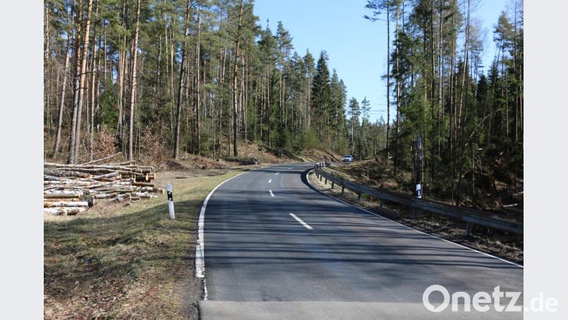 Die Staatsstraße 2169 wird durchgehend auf mindestens 5,75 Meter Breite ausgebaut. Bild: bsc