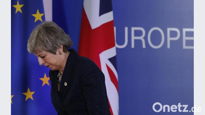 Geknickt: Theresa May, Premierministerin von Großbritannien, beim EU-Gipfel in Brüssel. Bild: Frank Augstein/AP/dpa