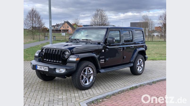 Der Jeep Wrangler Unlimited Sahara mit 200-PS-Diesel-Motor ist fast fünf Meter lang. Bild: Michael Ascherl