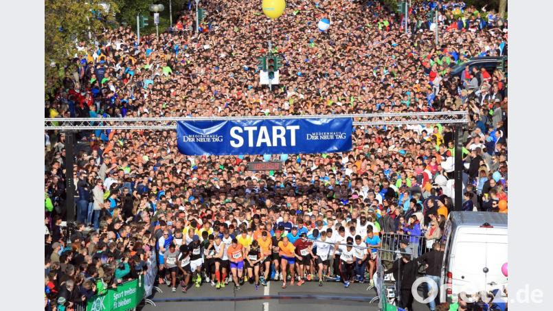 Das war der Start zum Nofi-Lauf 2016. Dieses Jahr führt der Kurs wieder durch Weiden. Ein Symposium stimmt am Donnerstag Teilnehmer ein. Bild: Gerhard Götz