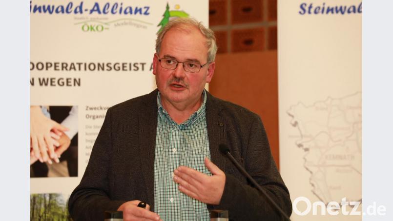 Über den Tourismus sprach stellvertretender Vorsitzender Bürgermeister Gottfried Härtl. Bild: njn