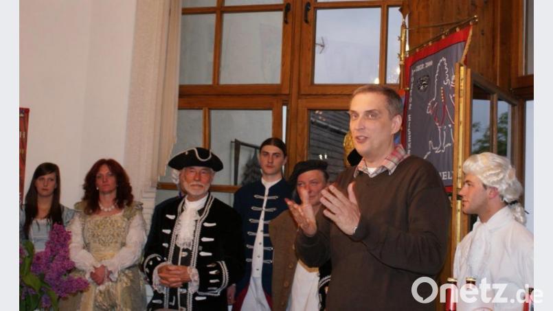 Das Eisenbarth-Festspiel, hier eine Szene aus einer Premierenfeier in den vergangenen Jahren, war für Michael Eckl (vorne) über viele Jahre Lebensschwerpunkt. Archivbild: weu