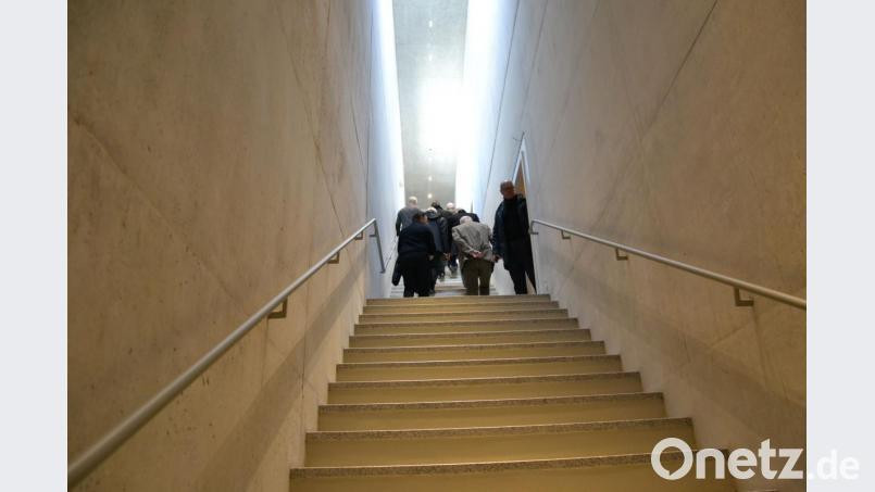 Spektakulär: Das Treppenhaus im Anbau. Bild: Lowak