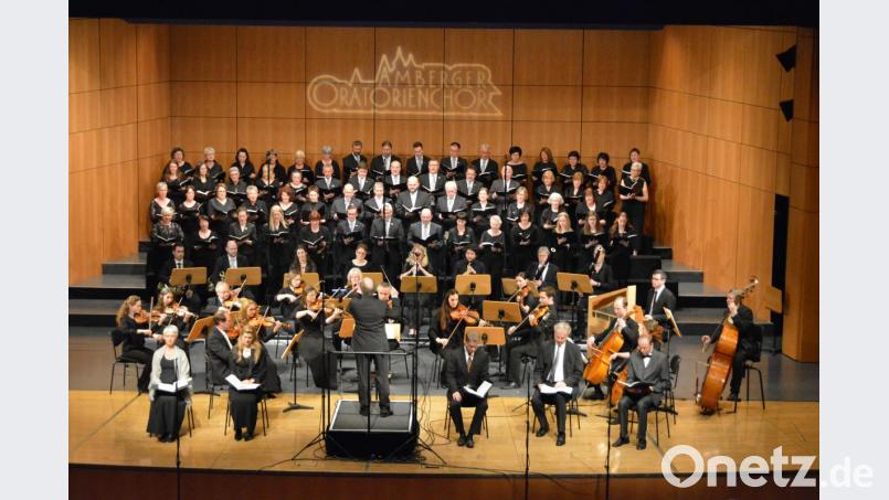 Immer auf der Suche nach dem Besonderen: Der Amberger Oratorienchor und das Amberger Sinfonieorchester. Bild: Amberger Oratorienchor