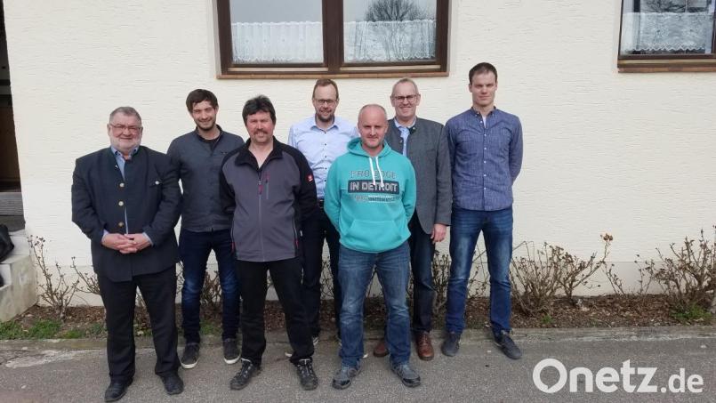 Die neue Führung der Brudersdorfer Jagdgenossenschaft zeigt unsere Aufnahme. Bild: exb