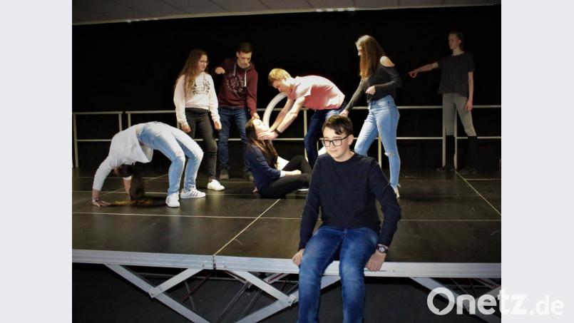 Die Theatergruppe des Stiftland-Gymnasiums. Bild: exb