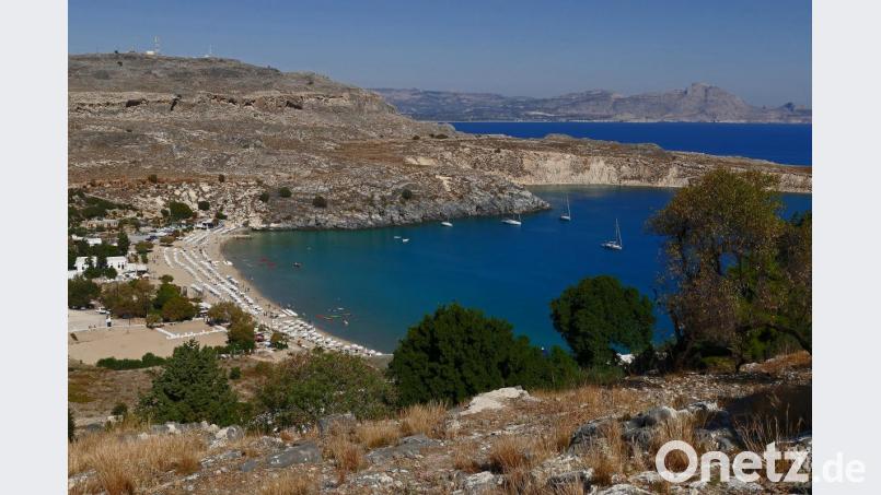 Johann Gmeiner brachte wunderbare Eindrücke von seiner Griechenlandreise mit. Hier ist die Bucht von Lindos zu sehen. Repro: dob