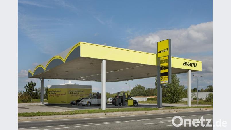 Avanti betreibt die Automaten-Tankstellen, die Aldi-Süd an den beiden Standorten in Schwandorf plant. Am Brunnfeld wird das vorerst nichts. Bild: exb/omv