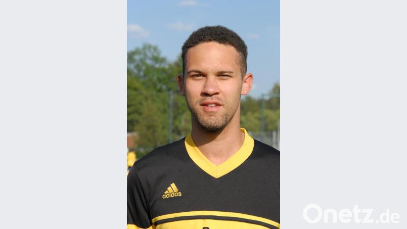 Anthony Hofweller verletzte sich vor dem Spiel gegen Kirchenlaibach bei einer Kollision beim Aufwärmen mit einem Teamkollegen. Bild: gb