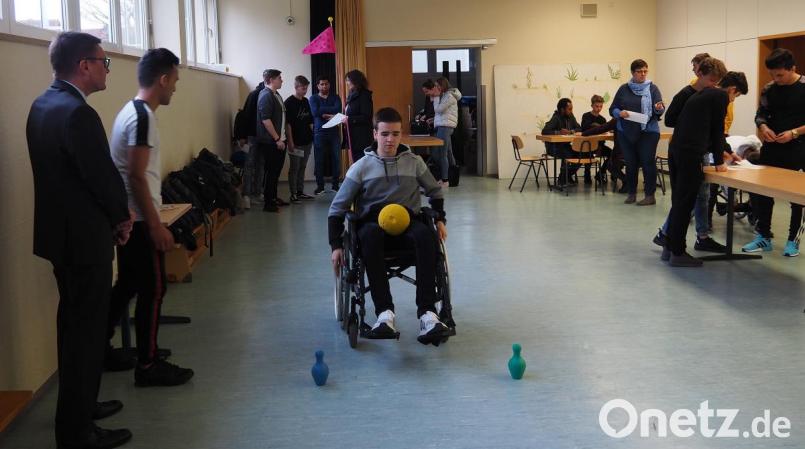 Am Boys´Day konnte der Rolli-Führerschein erworben werden. Bild: Bühner