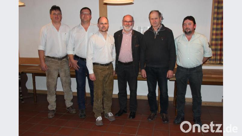 In der Jahreshauptversammlung wurden langjährige Mitglieder ausgezeichnet. Bild: ral