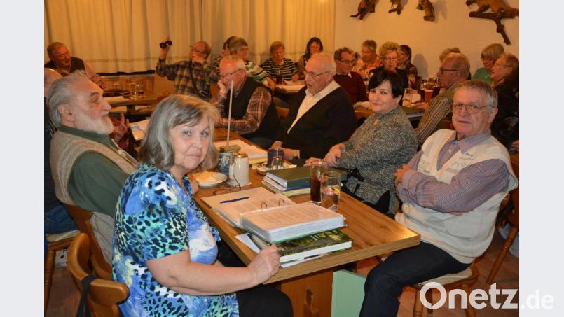 Das Naturfreundehaus war prall gefüllt. Bild: jr