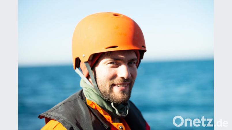Jonas Baumgartner war mit der Hilfsorganisation Sea-Eye auf dem Mittelmeer unterwegs. Er halt bei der Rettung von 17 Menschen. Bild: Alexander Draheim