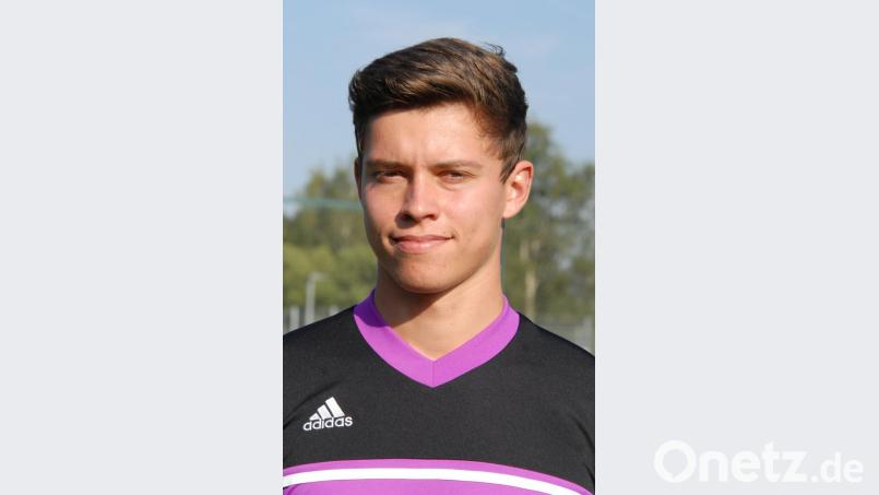 Torwart Tobias Siegert hielt einen Foulelfmeter, dennoch verlor der FC Tirschenreuth beim BSC Saas-Bayreuth mit 0:3. Bild: gb