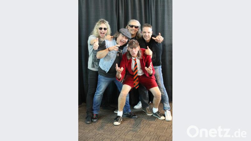 Zwei Jubiläumskonzerte geben AC/DX.: Für eines verlosen Oberpfalz-Medien noch Karten. Bild: exb