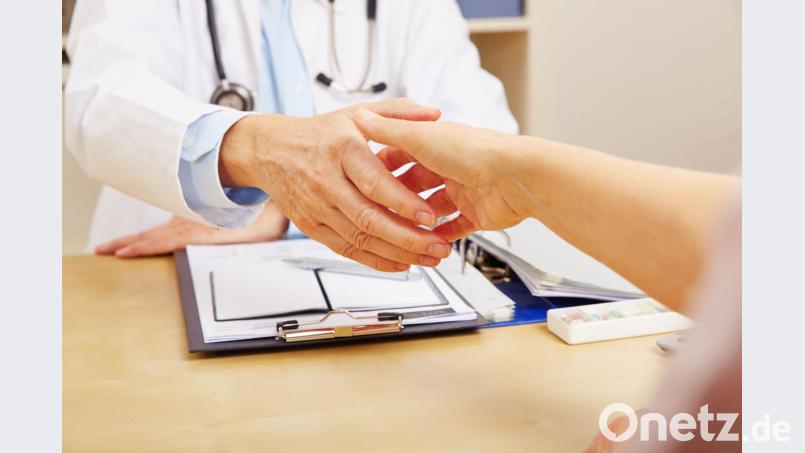 Keiner soll sich einer notwendigen Behandlung entziehen, weil er befürchten muss, dass andere von der Erkrankung erfahren. Symbolbild:  Robert Kneschke – stock.adobe.com