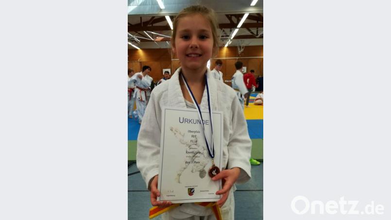 Platz drei belegte Lisa Kneißl beim zweiten Ranglistenturnier des Oberpfälzer Judobezirks in Vohenstrauß. Bild: exb