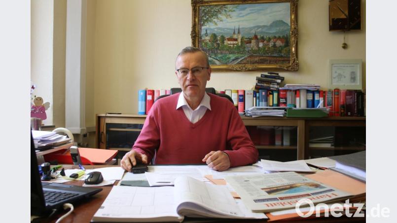 „Der Klient soll sich beim Anwalt aussprechen können. Er soll seinem Rechtsbeistand die Wahrheit anvertrauen, ohne Angst vor einer Weitergabe haben zu müssen“, sagt Rechtsanwalt Engelbert Schedl. Bild: sne