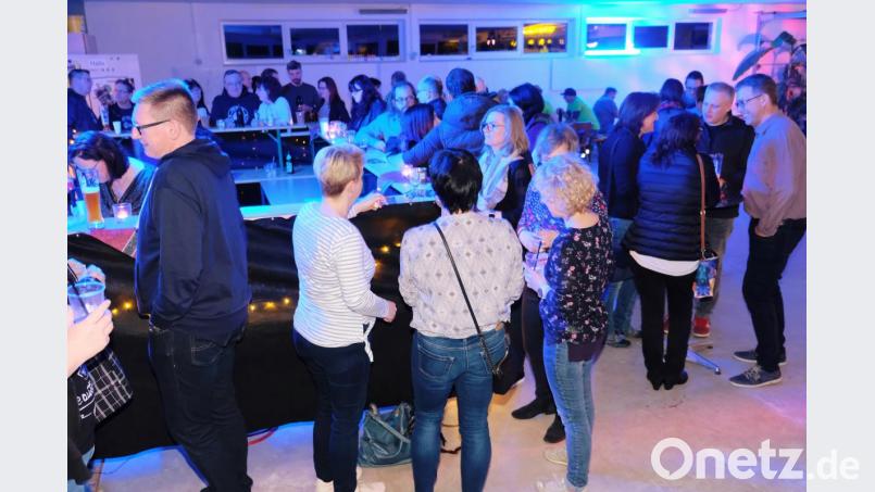 Ü 30-Party, organisiert vom Kulturausschuss der Stadt. Bild: do