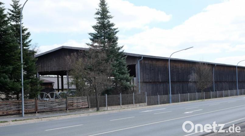 Das Fachmarktzentrum an der B 299 in Höhe der Wache 3 bleibt im Rathaus ein Zankapfel. Die beiden Stadträte der Linken nutzten die Verabschiedung des Stadthaushaltes, der Verbrauchermarkt zu verdammen Bild: do