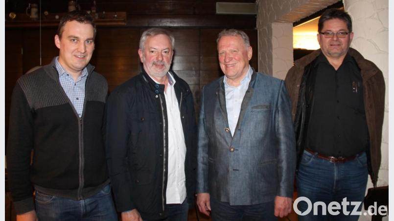 An der Spitze des Kreisverbandes des ASP-Arbeitskreises in der CSU stehen (von links) Schriftführer Michael Hösl, stellvertretender Vorsitzender Ludwig Dirscherl, Vorsitzender Peter Wunder und Schatzmeister Thomas Schmid. Bild: dl