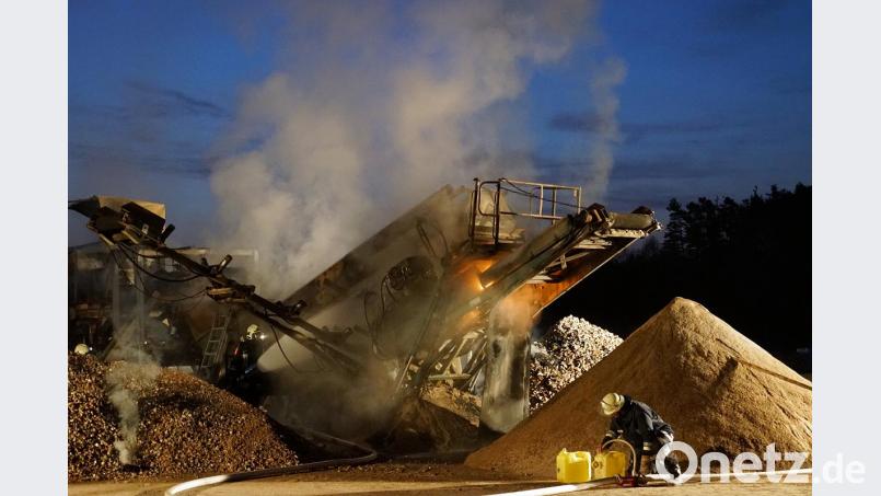 Die riesige Baumaschine ist nicht mehr zu retten. Bild: jma