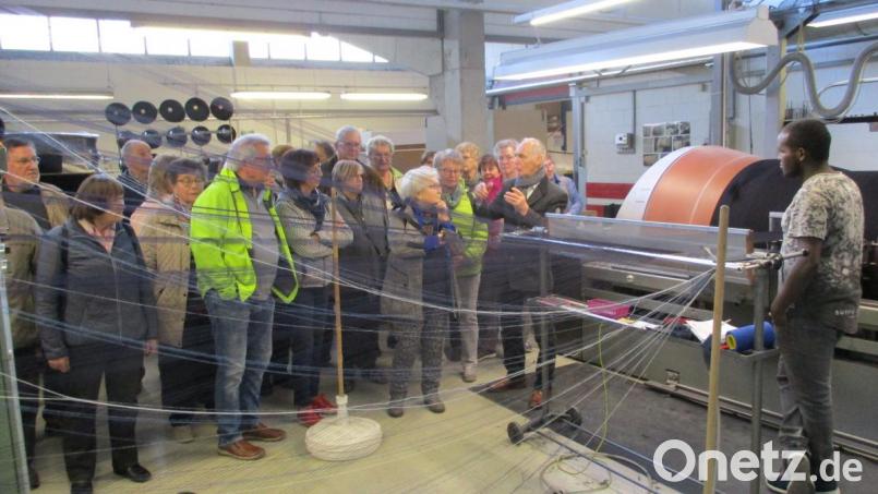 Die Tuchfabrik Mehler ist der älteste Tuchhersteller Deutschlands und konnte sich mit Nischenprodukten am Markt etablieren. Der Erfolg des Familienbetriebes basiert auch auf dem sozialen Miteinander. Bild: bra