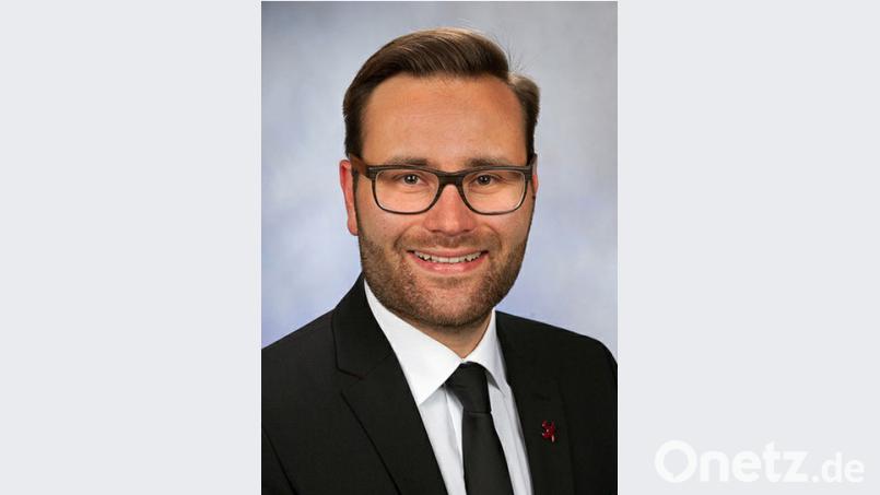 Pfarrvikar Franz Pfeffer aus Tegernheim referierte beim Männereinkehrtag über das Thema „Das Sakrament der Buße und Versöhnung“. Beichten ist die „Begegnung mit der heilenden Barmherzigkeit Gottes“, ein ganz besonderes Geschenk. Bild: exb