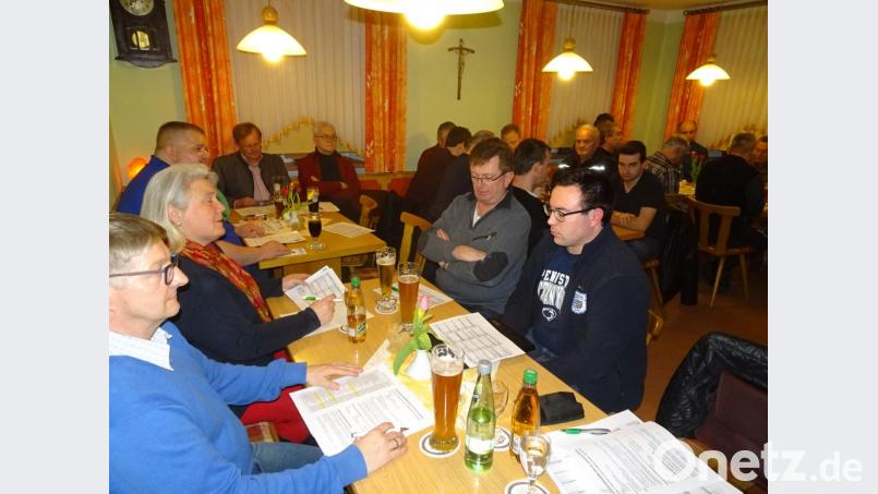 Zahlreiche Vereinsvertreter waren der Einladung zur Frühjahrsversammlung gefolgt. Bild: hm