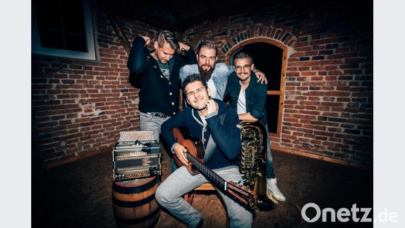 Monaco Franze trifft die Backstreet Boys. Wie das klingt, lassen De Scho Wieda im Kubus hören. Bild: exb