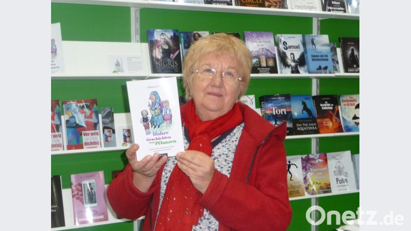 Als Neu-Autorin auf der Leipziger Buchmesse: Helma Koch, ehemalige Apothekerin aus Sulzbach-Rosenberg. Bild: hka