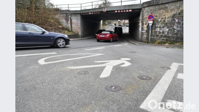 Der Fußgängerbereich über den Galgenbergweg war ein Thema, der die SPD-Fraktion im Verkehrsausschuss bewegte. Bild: Petra Hartl