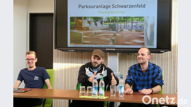 Christian Kotzbauer, Martin Kristel und Wolfgang Grabinger (von links) haben klare Vorstellungen von einer &quot;Parkouranlage Schwarzenfeld&quot;. Bild: Hirsch