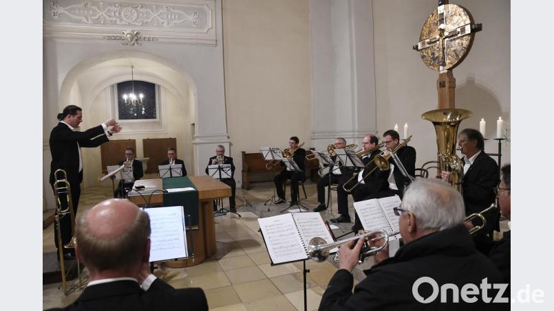 Der Paulaner-Posaunenchor unter Leitung von Martin Flierl. Bild: Petra Hartl