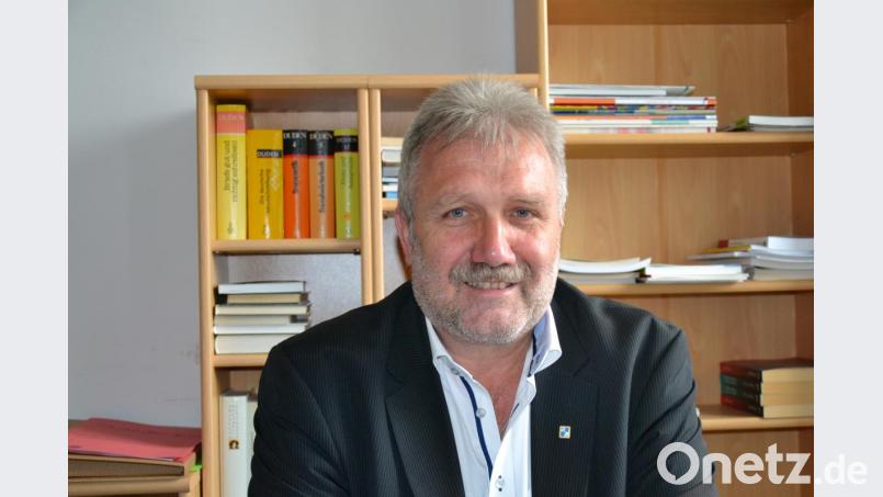 Wilhelm Trisl hat die Mittelschule Tirschenreuth in den vergangenen 34 Jahren entscheidend mitgestaltet. Bild: as