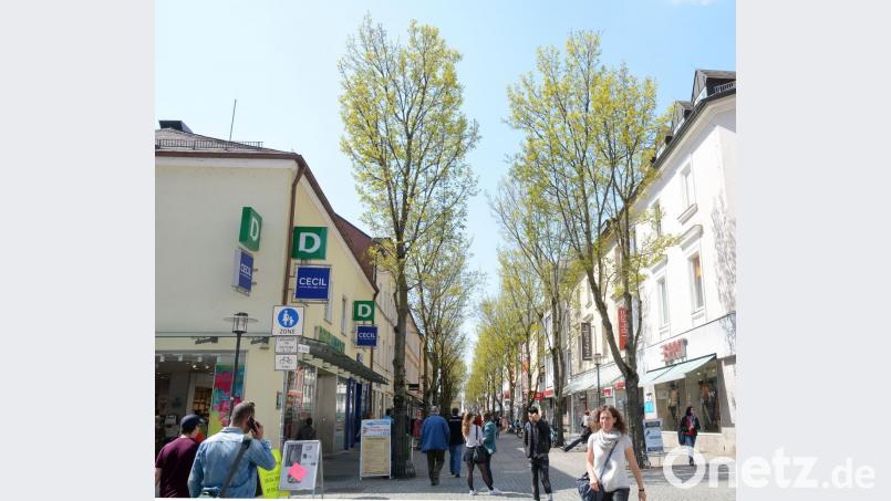 Seit November 2015 ist Gerry Weber in der Max-Reger-Straße zu finden. Bild: Gabi Schönberger