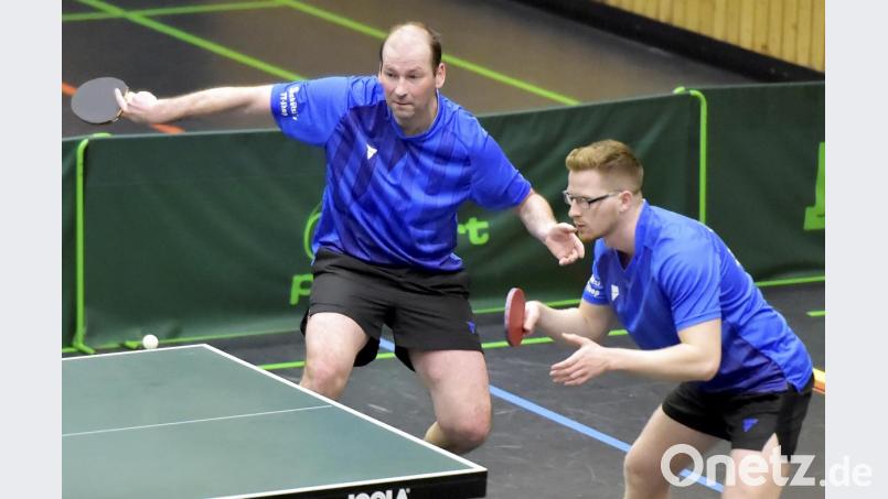 Markus Hummel (hinten) und Doppelpartner Juraj Zatko holten im Spiel gegen Untersiemau den Siegpunkt für den TTSC Kümmersbruck. Archivbild: Hubert Ziegler